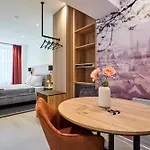Apartmán F33 By